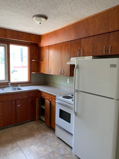 2255 Smith St in Regina, SK - Building Photo - Building Photo