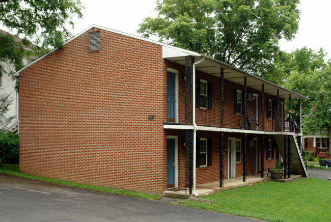 Allison Ave Apartments in Roanoke, VA - Building Photo - Building Photo