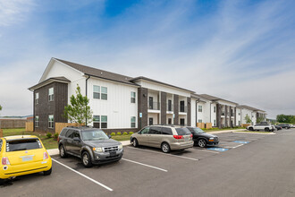 Avenue Electric Apartments in Springdale, AR - Foto de edificio - Building Photo