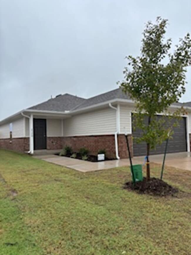 2120 SE 90th St in Oklahoma City, OK - Building Photo - Building Photo