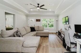 124 Sandy Hls Ct in Ozark, AL - Building Photo - Building Photo