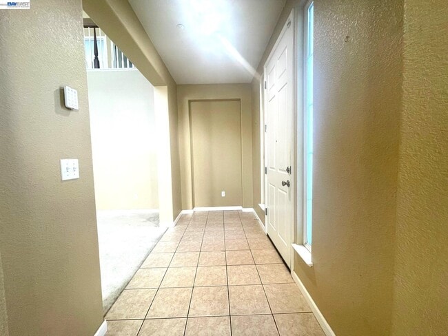 1669 Marina Way in Brentwood, CA - Building Photo - Building Photo