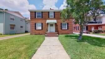 1261 Belmont Terrace in Jacksonville, FL - Building Photo