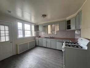 38 Carlton Ave in Jersey City, NJ - Building Photo - Building Photo
