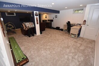 206 Dauntsey Dr in Arnold, MD - Foto de edificio - Building Photo