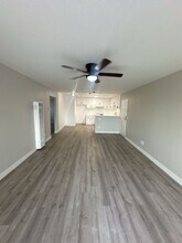 9905 S Broadway in Los Angeles, CA - Building Photo - Building Photo