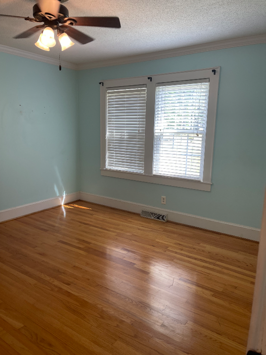 600 Springwood Ave in Gibsonville, NC - Building Photo