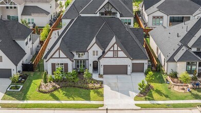 4225 Hollow Wind Wy in Spring, TX - Foto de edificio - Building Photo