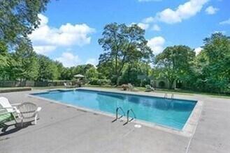 200 Swanton St, Unit T7 in Winchester, MA - Building Photo - Building Photo