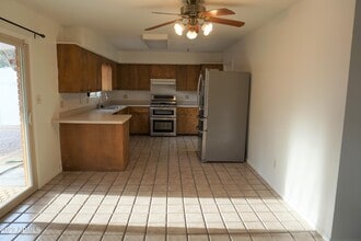 296 Kings Way in Sierra Vista, AZ - Building Photo - Building Photo