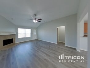 102 Drycreek Dr in Forney, TX - Building Photo - Building Photo