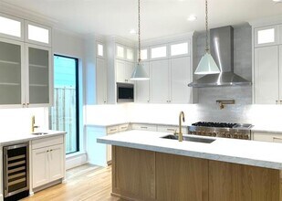 4432 Glenwick Ln in Dallas, TX - Building Photo - Building Photo