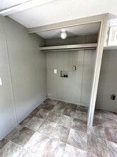 233 Jolly Roger Dr in Lexington, NC - Building Photo - Building Photo