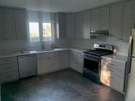 2309 Longyear Ave in Marquette, MI - Building Photo