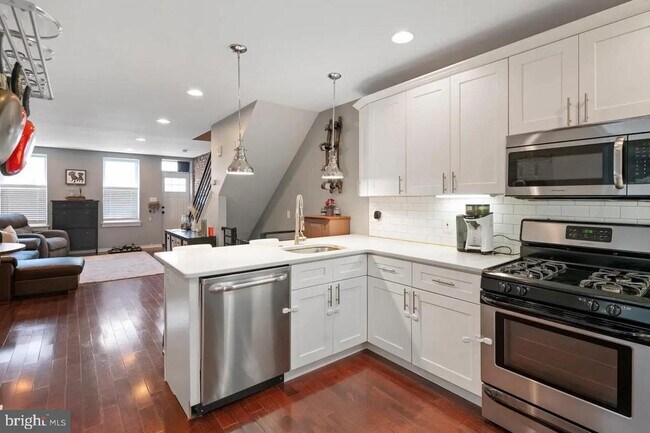 2016 Oakford St in Philadelphia, PA - Building Photo - Building Photo