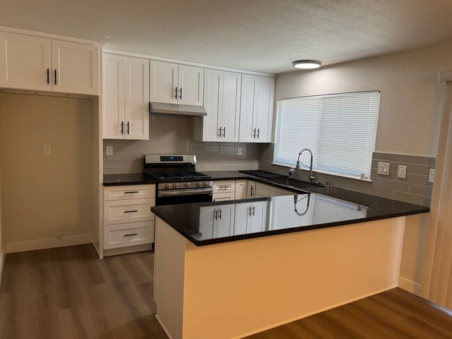 7750 Wooddale Way in Citrus Heights, CA - Building Photo - Building Photo