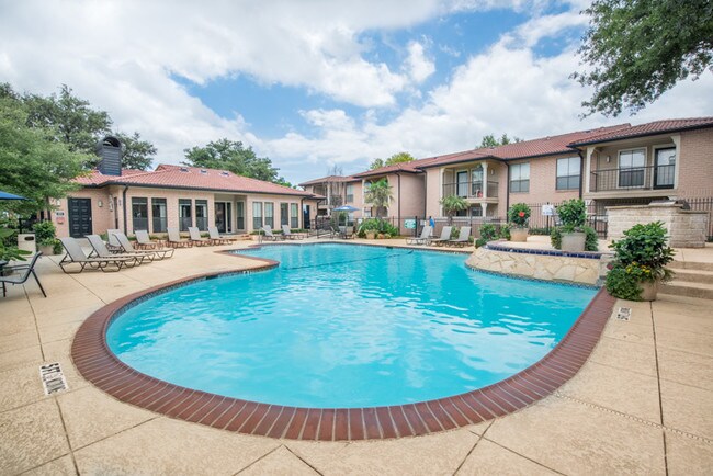 Sandshell at Fossil Creek in Fort Worth, TX - Building Photo - Building Photo
