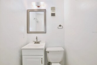 713 St Matthew Cir in Altamonte Springs, FL - Building Photo - Building Photo