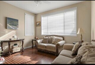 1318 Ostrich Hill Rd in Oxnard, CA - Building Photo - Building Photo