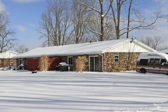 River View Manor Apartments in Milan, OH - Building Photo - Building Photo