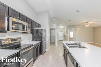 373 SW Fig Ave in Port St. Lucie, FL - Building Photo - Building Photo