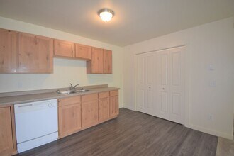 807 W Villard St in Bozeman, MT - Building Photo - Building Photo