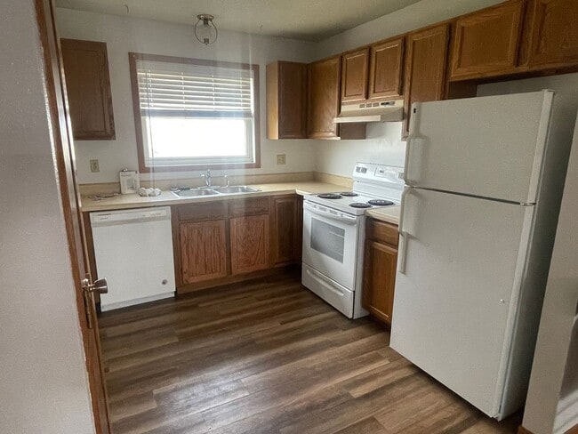 3116 18th Ave W in Williston, ND - Building Photo - Building Photo