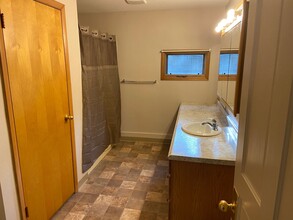2017 10th Ave N in Fort Dodge, IA - Building Photo - Building Photo