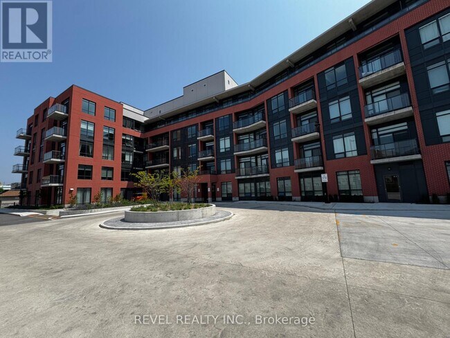 property at 1010-1010 Dundas St E