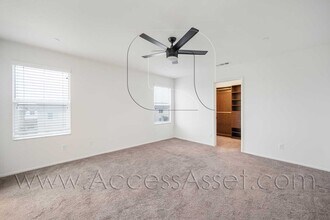 30022 Cottage Ln in Lake Elsinore, CA - Building Photo - Building Photo