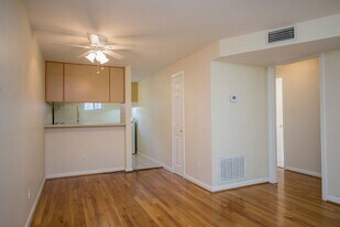 1620 Hawthorne St in Houston, TX - Building Photo