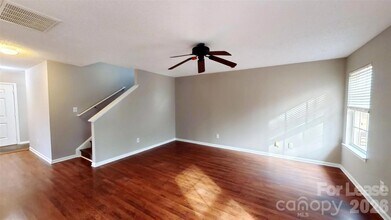 15413 De Havilland Dr in Charlotte, NC - Building Photo - Building Photo