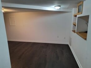 151 Newington Ave in New Britain, CT - Foto de edificio - Building Photo