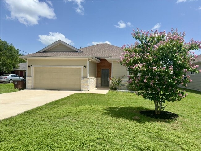 property at 1520 Hunter's Rd