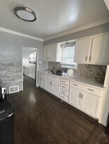 3938 N New England Ave in Chicago, IL - Building Photo