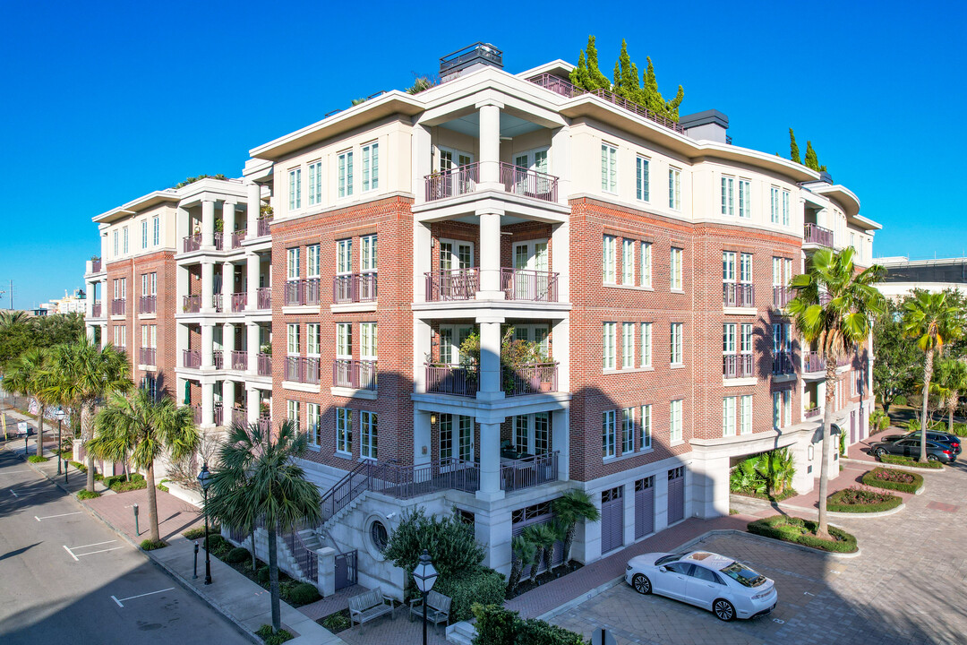 Anson House in Charleston, SC - Building Photo