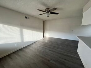 72615 Edgehill Dr, Unit 4 in Palm Desert, CA - Building Photo - Building Photo