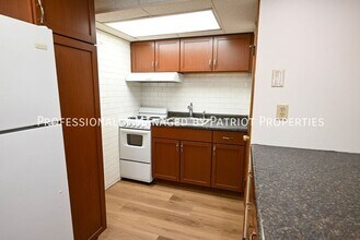 616 W Washington St in Dodgeville, WI - Building Photo - Building Photo