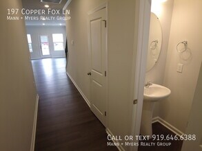 197 Copper Fox Ln in Smithfield, NC - Building Photo - Building Photo