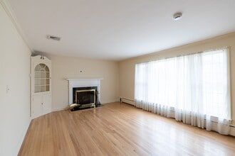 42 Jefferson Ave in New Brunswick, NJ - Building Photo - Building Photo