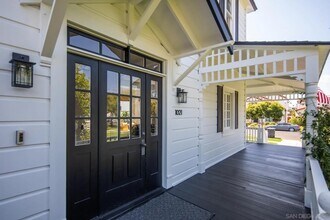 1021 E Avenue Unit in Coronado, CA - Building Photo - Building Photo