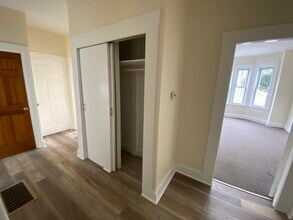 23 Union Ave, Unit 1 in Boston, MA - Foto de edificio - Building Photo