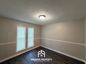 3955 Castile St in Memphis, TN - Building Photo - Building Photo