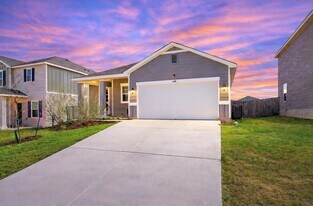 14705 Shooter McGavin Dr in Manor, TX - Building Photo