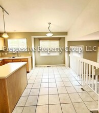 5259 Pine Haven Dr in Colorado Springs, CO - Foto de edificio - Building Photo