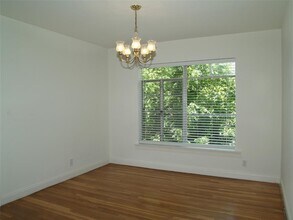 3206 Tom Green St-Unit -B in Austin, TX - Building Photo - Building Photo