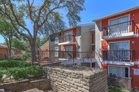 Building Photo - OTTO Apartments in Dallas, Texas