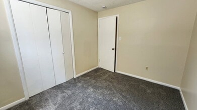 194 Mead St in North Tonawanda, NY - Building Photo - Building Photo