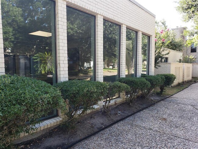 10738 Villa Lea Ln in Houston, TX - Building Photo - Building Photo