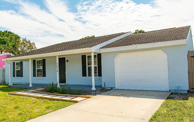 1214 Port Malabar Blvd NE in Palm Bay, FL - Building Photo - Building Photo